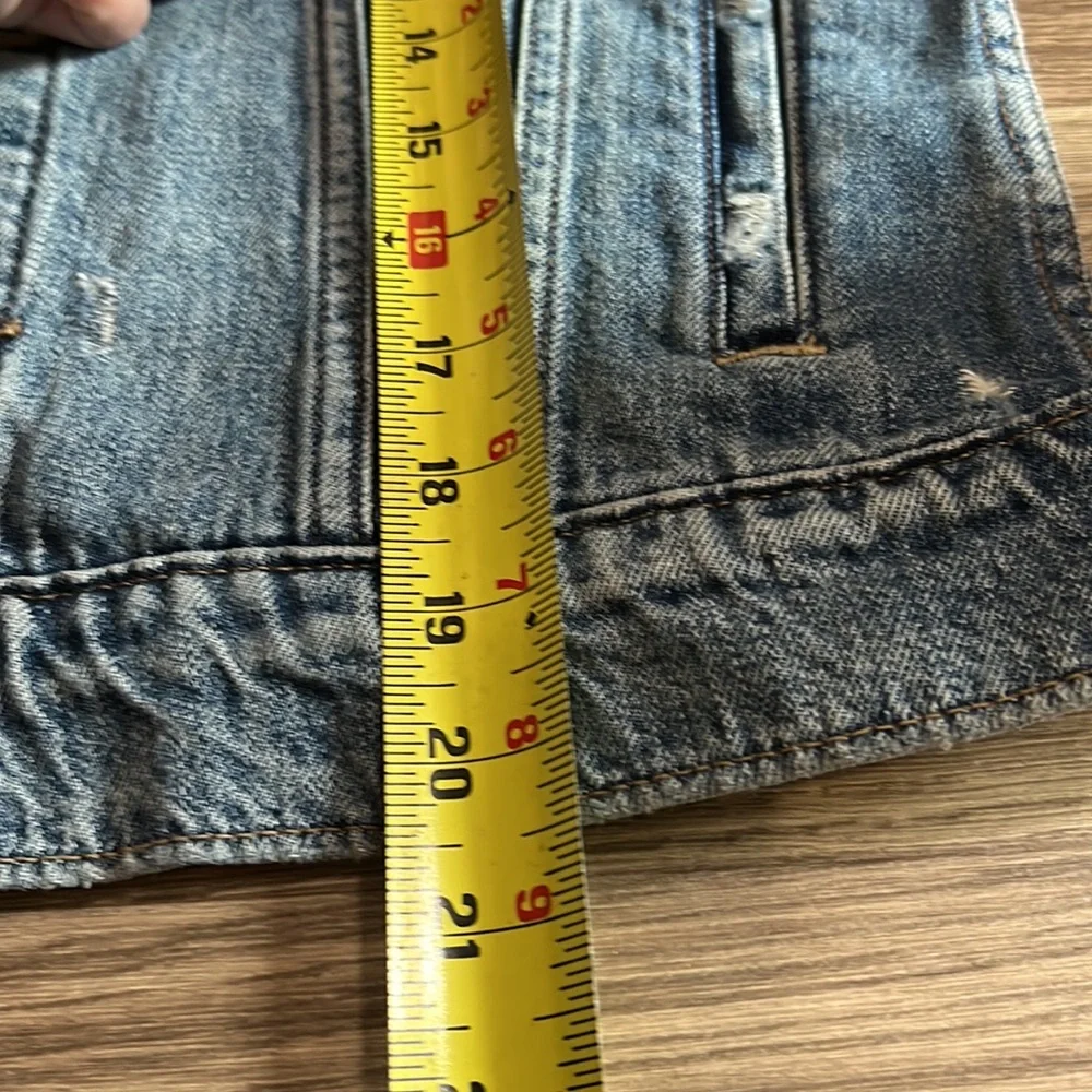 LUCKY Brand Women’s TOMBOY Trucker Lightly Distressed Jean Jacket - Picture 5 of 14